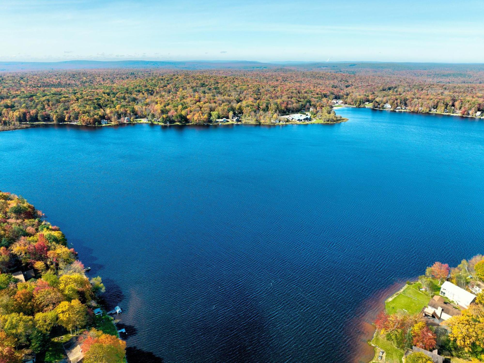 Holiday home Kayaks, Hot Tub & By Lake! Arrowhead Lake